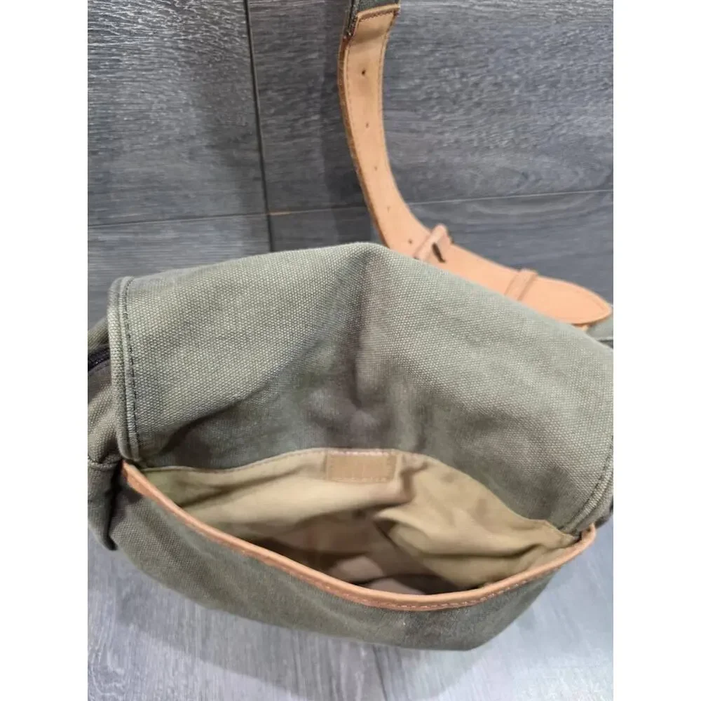 LL Bean Leather Canvas Crossbody Messenger Bag Olive Green Flap Utility B000759